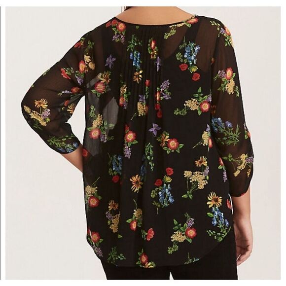 Torrid sheer floral black Long Tunic  harper button front top blouse short plus - Picture 3 of 7